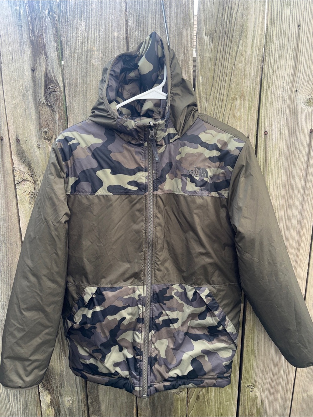 The North Face Reversible Camo Hoodie Jacket Coat Boys Size Large